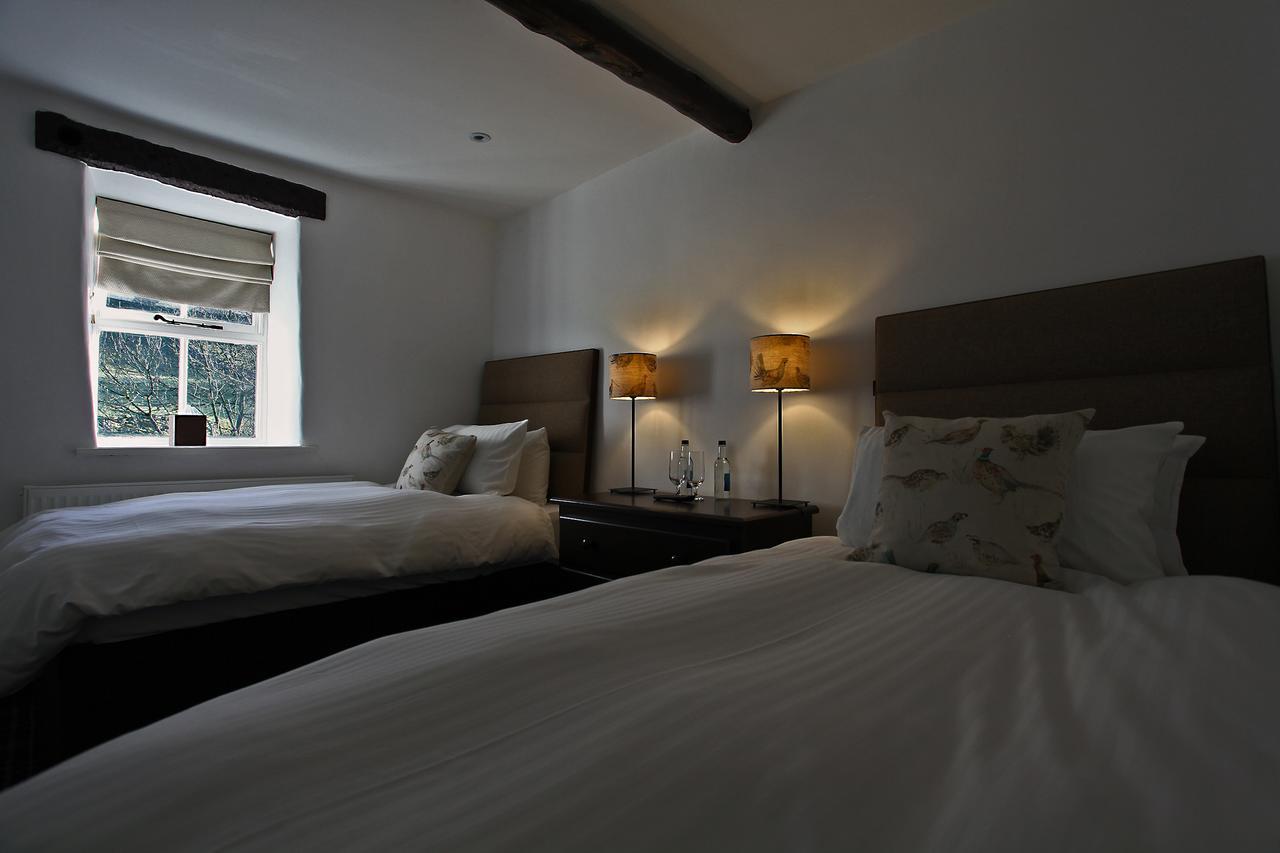 The White Lion Inn Buckden  Esterno foto